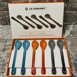 Le Creuset spoons set